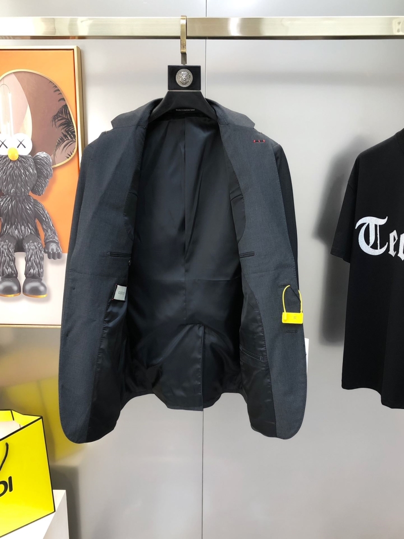 Gvc*1 business suit